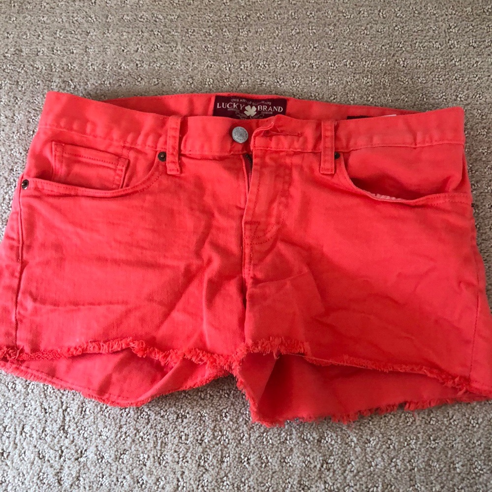 Lucky shorts